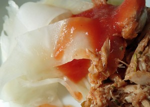 Sellerie-Nudeln mit Thunfisch-Tomatensauce, glutenfrei, paleo