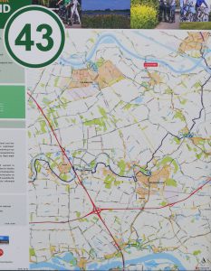 Radrouten an der Linge, leider waren die Knotenpunktkarten teilweise falsch.