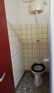 Toilettenhaus in "Ardoer De Rotonde"